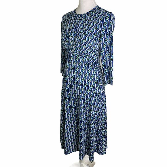 Donna Morgan Printed Twisted Front Stretch Dress - Picture 9 of 12